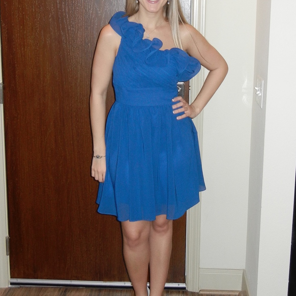 Jessica Simpson Dress